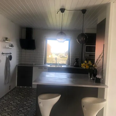 Apartament Lille Rode Hus Mando