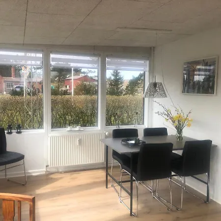 公寓 Lille Rode Hus Mando 里伯